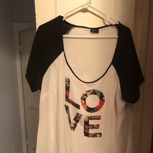 Torrid love shirt size 2
